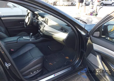 2013 BMW M5 from USA, damaged, VIN WBSFV9C56DD097039